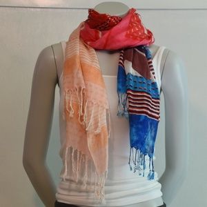 NWOT TWO GAP SCARVES
